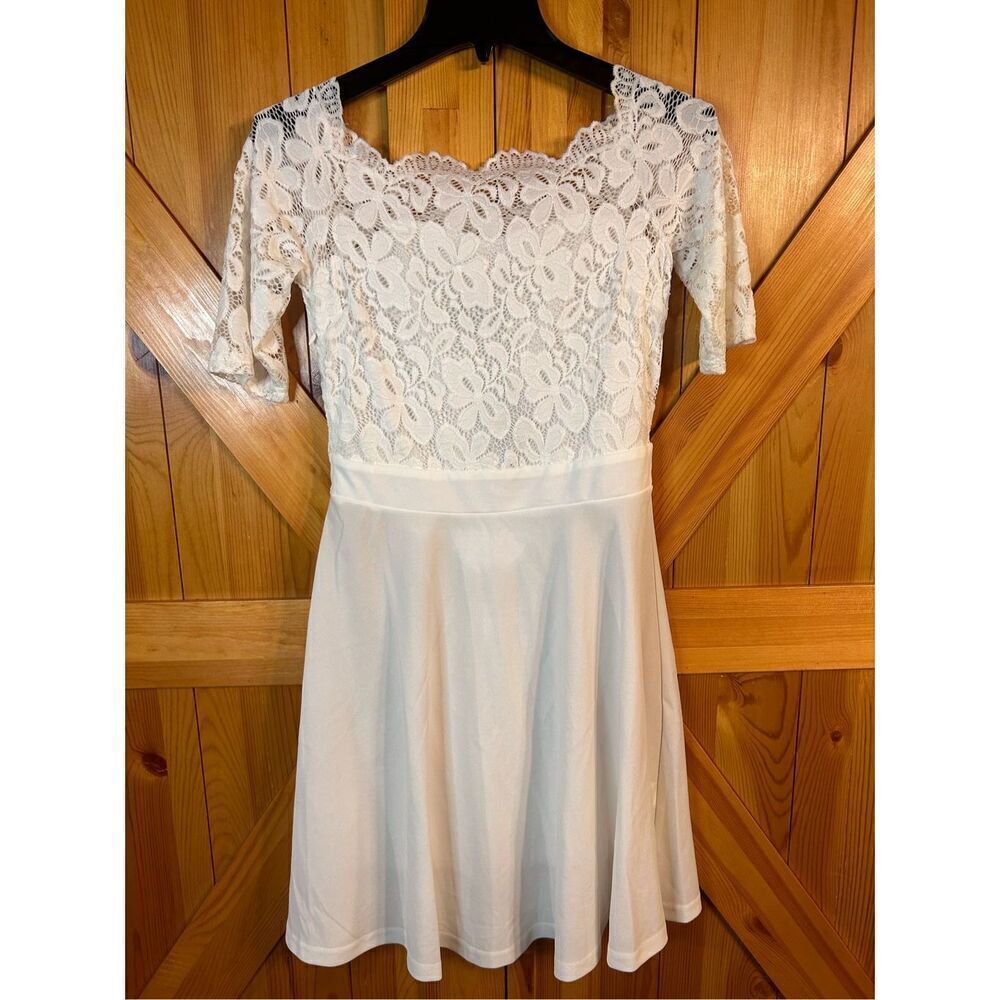 Atnlewhi dress white lace lined size small nwt (4510)